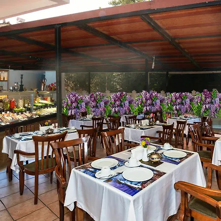 Derin Hotel