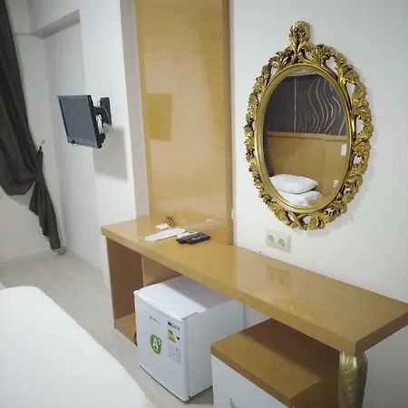 Derin Hotel 3*
